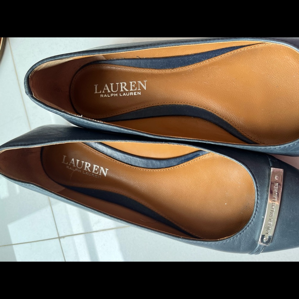 CLEARANCE 🚨 Authentic LAUREN RALPH LAUREN Navy Blue Farrel 100% Leather Flats - Picture 9 of 12